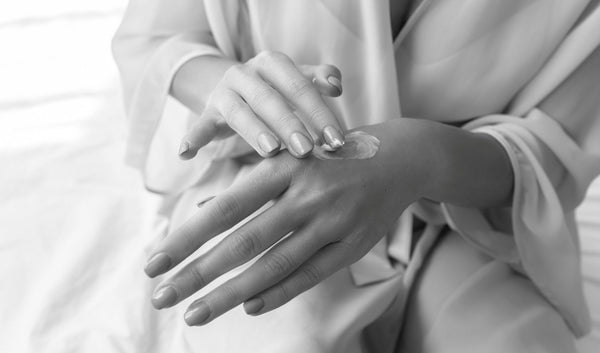 Valentine’s Day Self-Care: Create a Ritual of Love with Night Crème & Balm