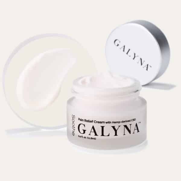 GALYNA SOOTHE Mini jar open with smear